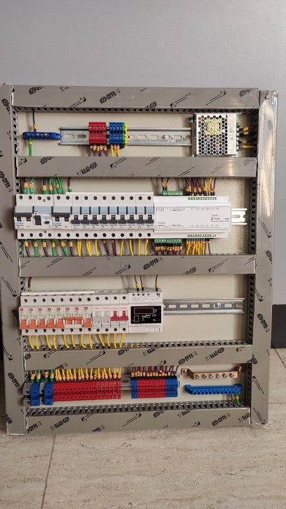 تابلو هوشمند - ویلا - ارومیه